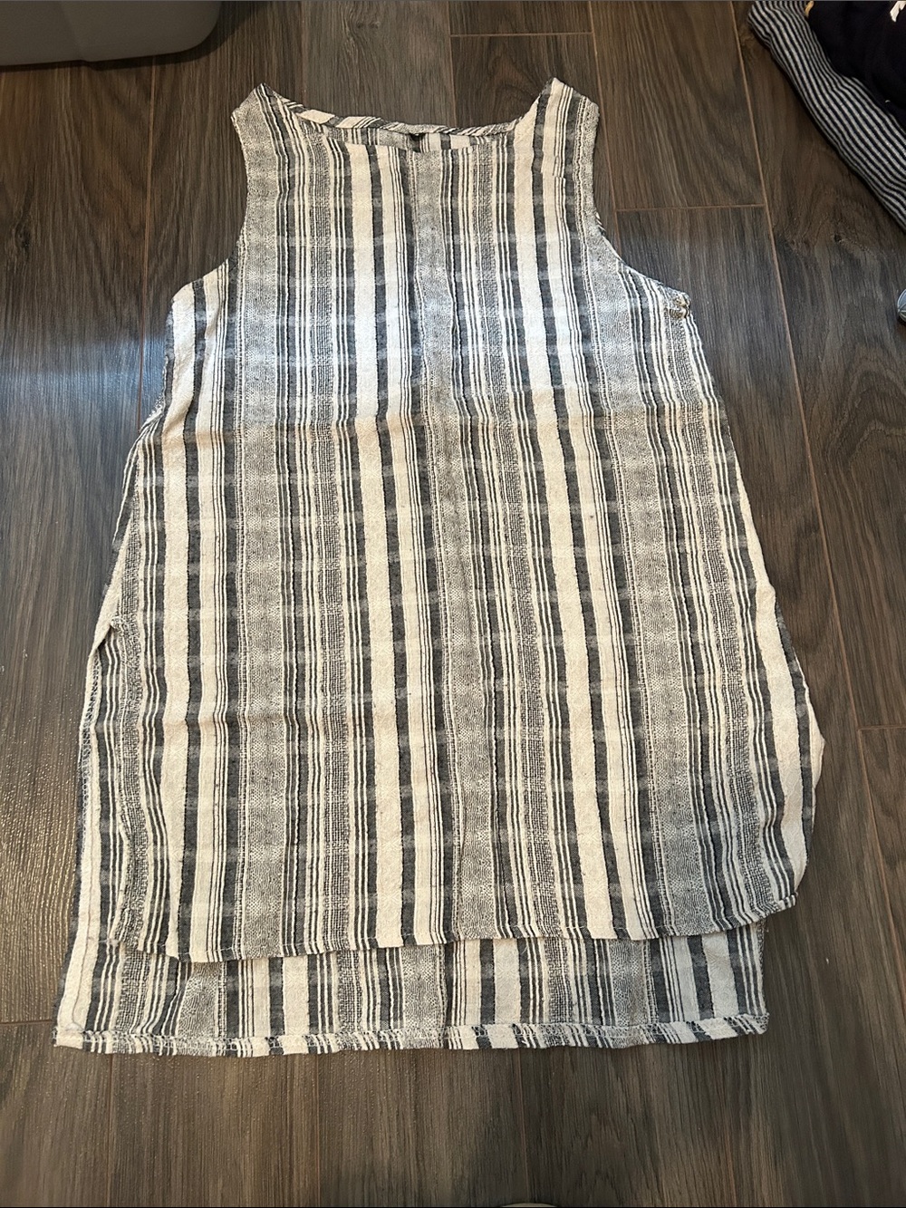 Sleeveless Striped Linen Blend Shift Dress in Blue and White